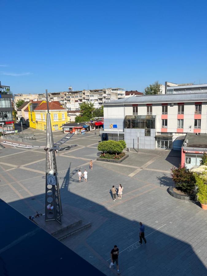 Apartman Square Trg Prijedor Exteriör bild
