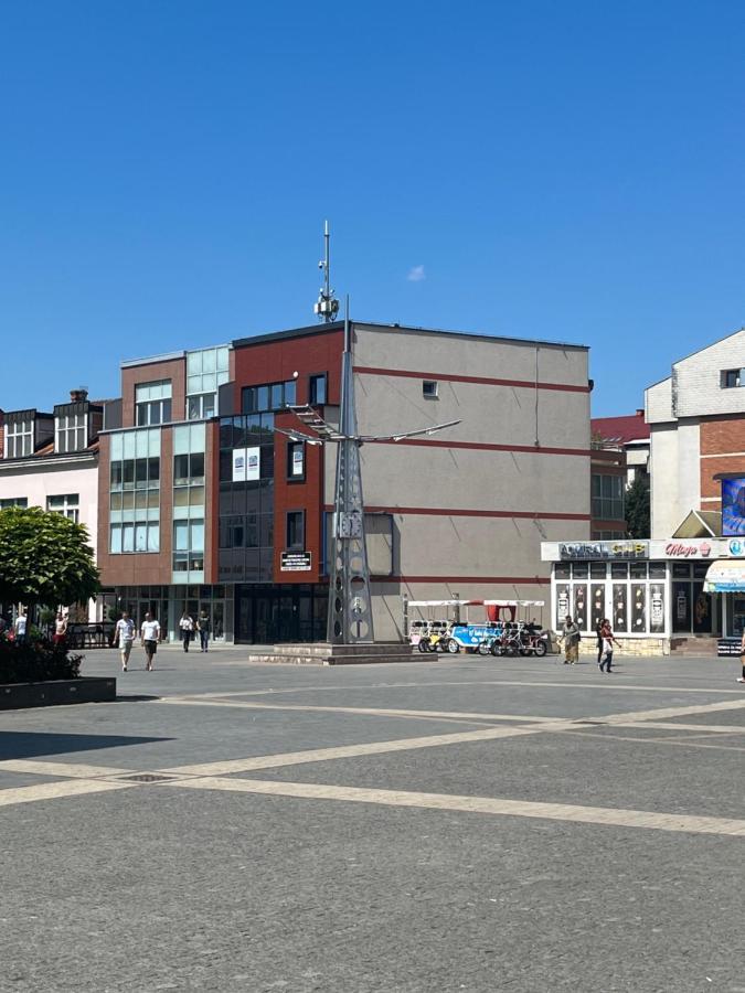 Apartman Square Trg Prijedor Exteriör bild
