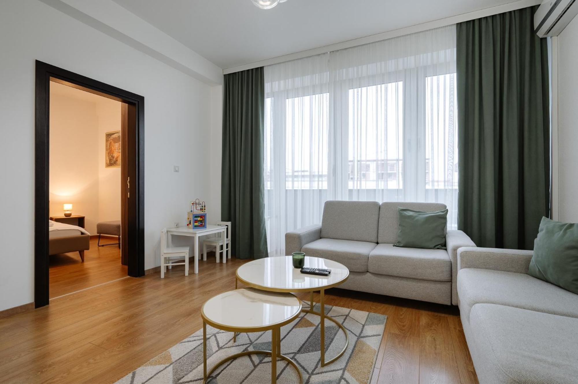 Apartman Square Trg Prijedor Exteriör bild